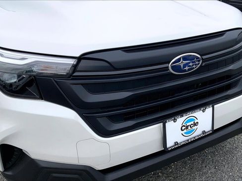 Certified 2025 Subaru Forester image 27