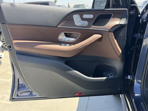 New 2026 Mercedes-Benz GLE 450 GLE 450 Coupe image 16