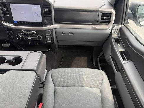 Used 2025 Ford F150 XLT w/ Equipment Group 301A Standard AWD/4WD image 17