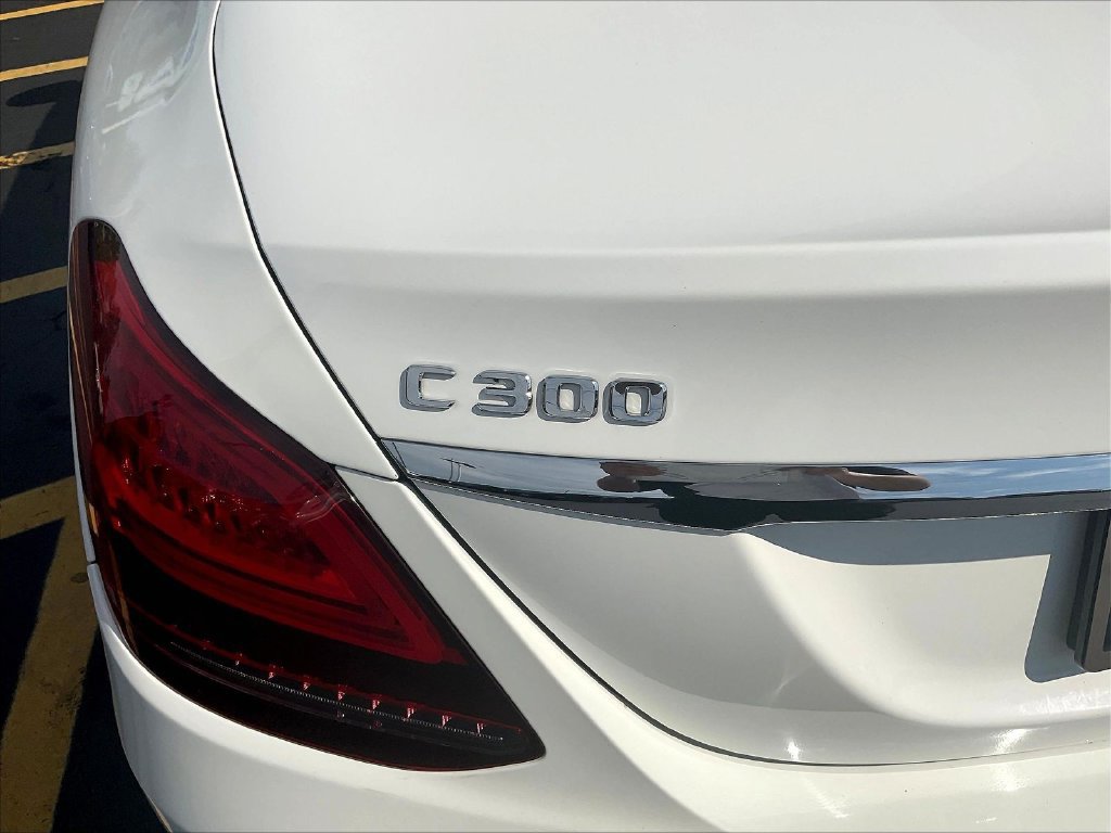 Used 2019 Mercedes-Benz C 300 Sedan image 24