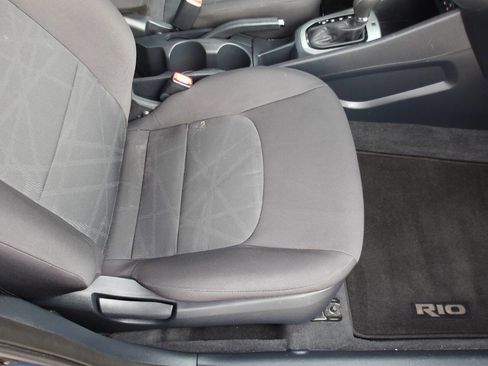 Used 2016 Kia Rio LX image 18