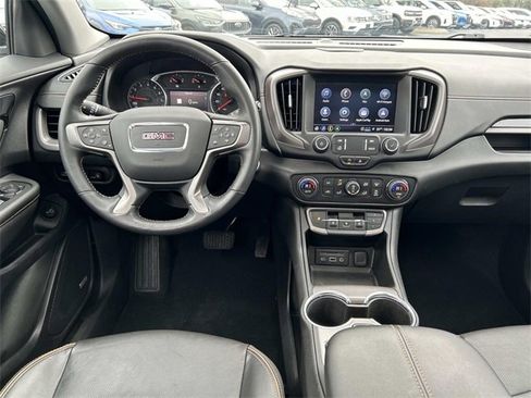 Used 2022 GMC Terrain AT4 w/ Infotainment Package II image 17