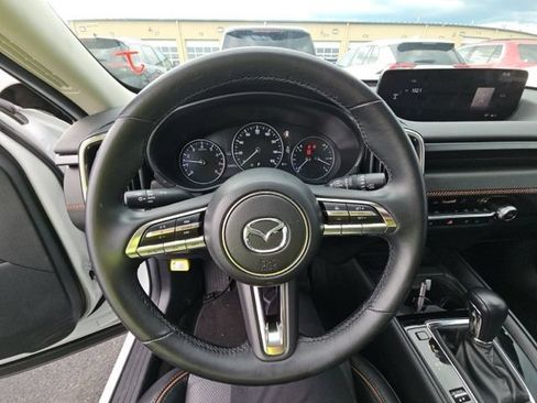 Used 2025 MAZDA CX-50 AWD 2.5 S w/ Premium Plus Pkg image 12