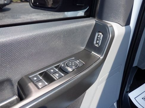 Used 2023 Ford F150 XL RWD image 12