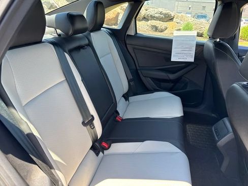 Used 2021 Volkswagen Jetta R-Line w/ R-Line Cold Weather Package FWD image 14
