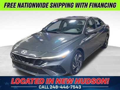 Used 2025 Hyundai Elantra SEL
