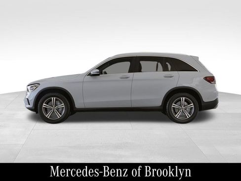 Used 2022 Mercedes-Benz GLC 300 4MATIC image 37