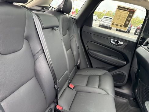 Certified 2023 Volvo XC60 B5 Plus AWD/4WD image 43