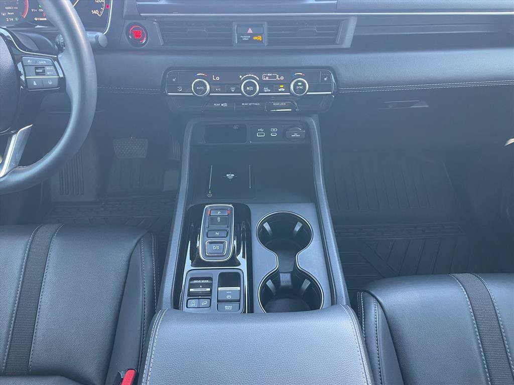 Used 2025 Honda Pilot EX-L image 17