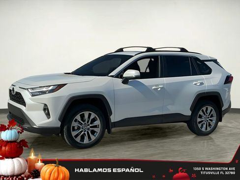 Used 2024 Toyota RAV4 XLE Premium image 3