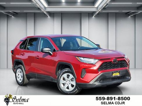 Used 2024 Toyota RAV4 LE image 1