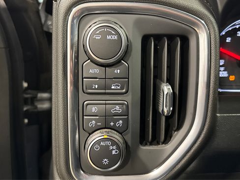Used 2022 Chevrolet Silverado 1500 RST image 20