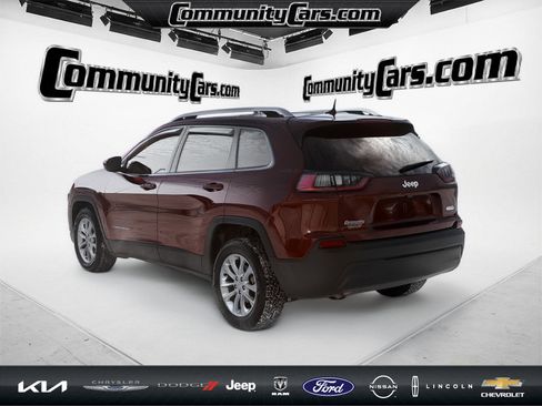 Used 2019 Jeep Cherokee Latitude w/ Popular Appearance Group image 5