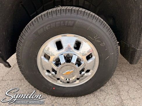 New 2026 Chevrolet Silverado 3500 High Country w/ High Country Premium Package image 15