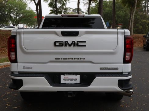 Used 2022 GMC Sierra 1500 Elevation RWD image 8