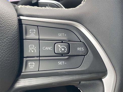 New 2025 Jeep Grand Cherokee Laredo w/ MOPAR Finishing Package image 22