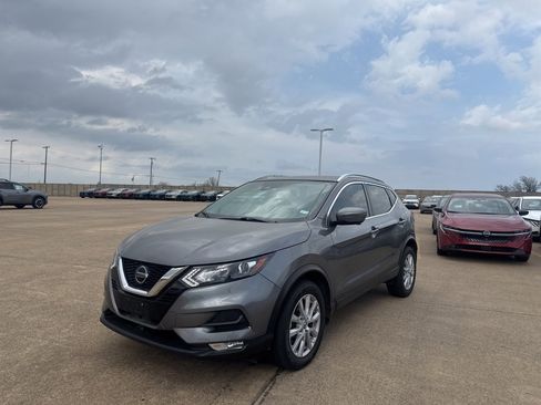 Certified 2022 Nissan Rogue Sport SV w/ Technology Package image 8