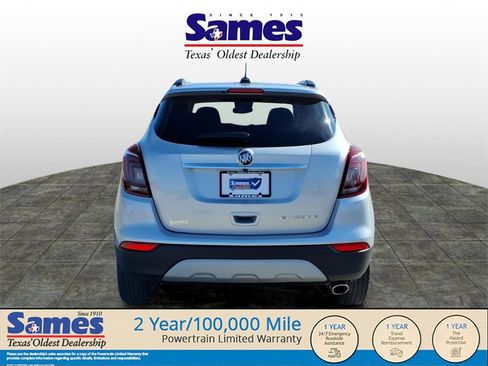 Used 2022 Buick Encore Preferred w/ Safety Package image 9