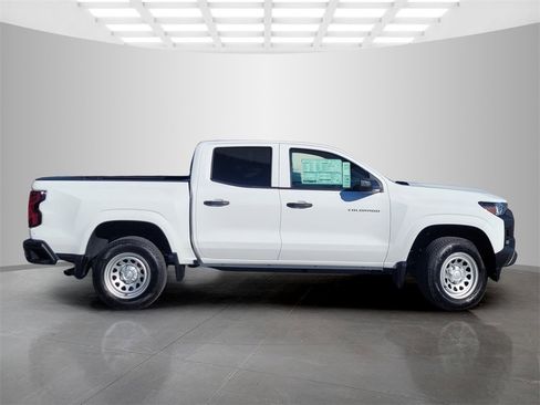 New 2026 Chevrolet Colorado W/T w/ LPO, Pro Essentials Package image 3