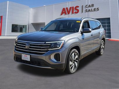 Used 2025 Volkswagen Atlas SE