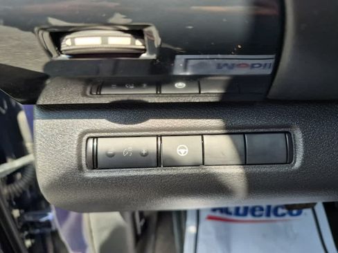 Used 2023 Nissan Pathfinder SV w/ Cargo Package AWD/4WD image 15