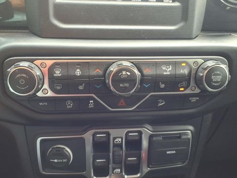 Used 2020 Jeep Wrangler Unlimited Sport AWD/4WD image 20