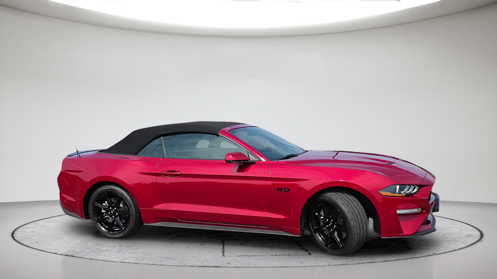 Used 2020 Ford Mustang GT Premium w/ Ford Safe & Smart Package RWD image 5