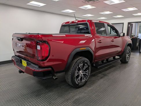 Used 2024 GMC Canyon AT4 image 4