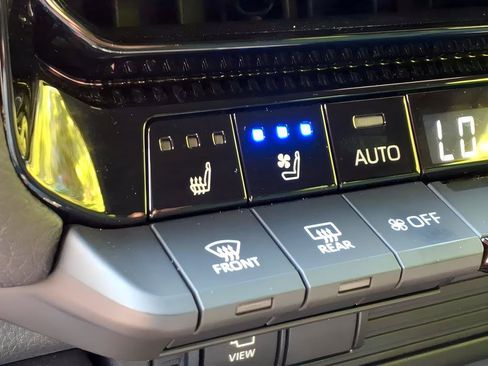 Used 2024 Toyota Land Cruiser AWD/4WD image 22