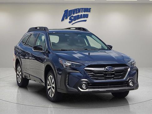 Certified 2024 Subaru Outback Premium AWD/4WD image 1