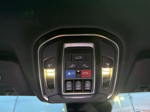 New 2025 Jeep Grand Cherokee L Limited image 29