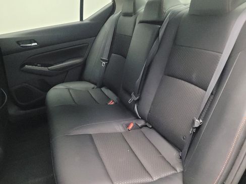 Used 2024 Nissan Altima 2.5 SR image 18