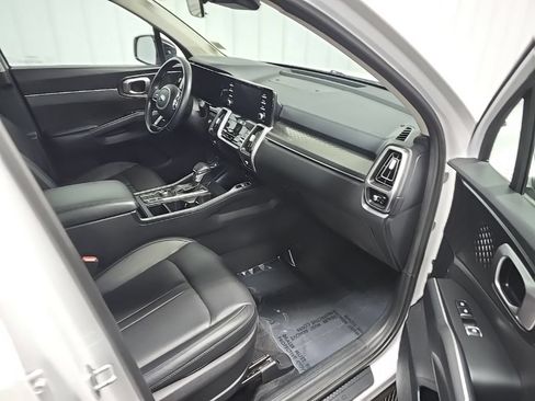 Used 2021 Kia Sorento S AWD/4WD image 15