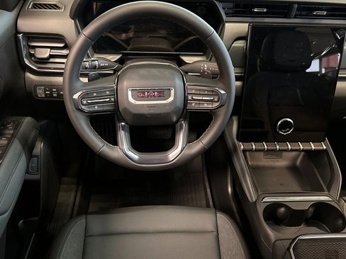 New 2026 GMC Terrain AT4 w/ Convenience Package III image 15