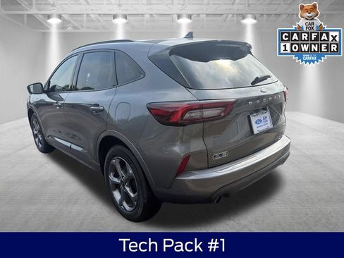 Used 2023 Ford Escape ST-Line w/ Tech Pack #1 AWD/4WD image 4