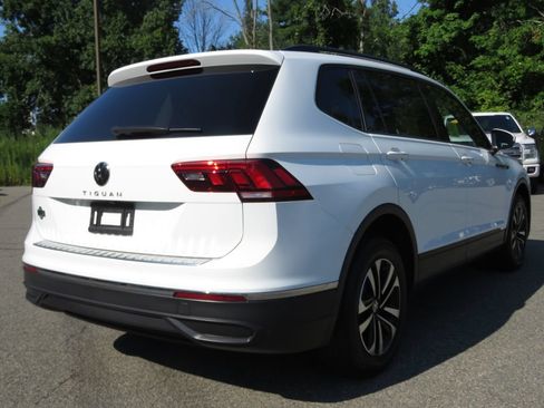 Used 2023 Volkswagen Tiguan S FWD image 5
