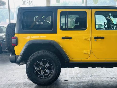 Used 2019 Jeep Wrangler Unlimited Rubicon AWD/4WD image 8