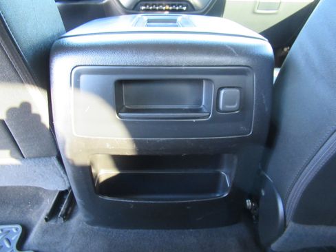 Used 2018 Chevrolet Silverado 2500 LTZ w/ Duramax Plus Package image 18