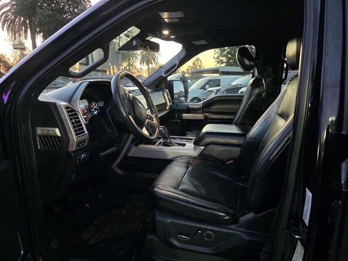 Used 2016 Ford F150 Lariat w/ Equipment Group 502A Luxury image 9