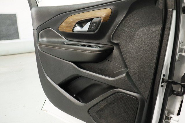 Used 2020 GMC Terrain SLE w/ Driver Convenience Package FWD image 19