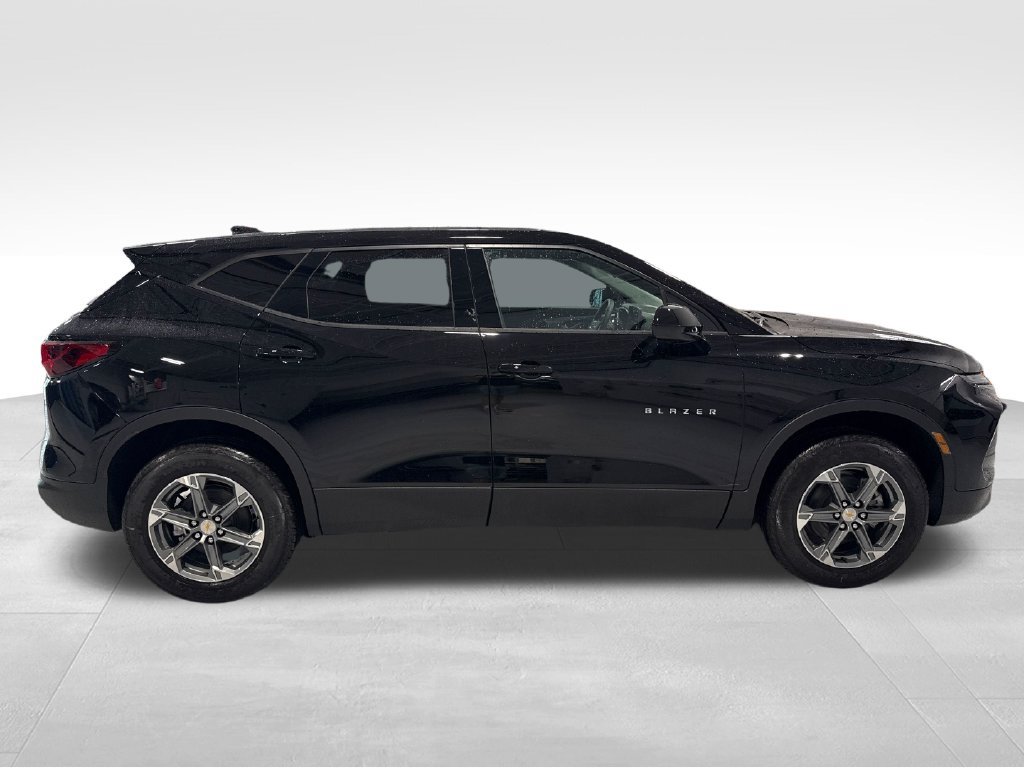 New 2026 Chevrolet Blazer LT FWD image 49