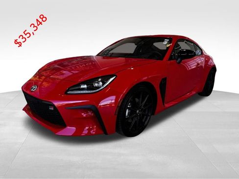 Certified 2025 Toyota GR86 Premium w/ ALL Weather Mat Package (TMS) RWD image 4