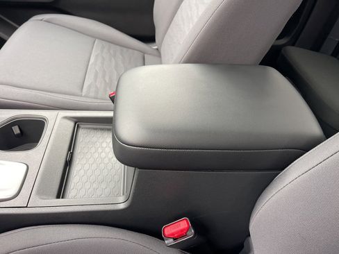 Used 2025 Nissan Frontier S image 15