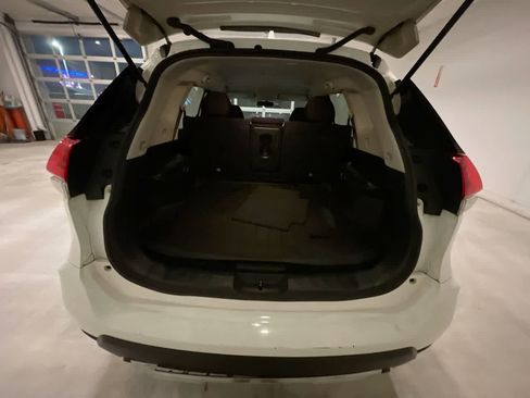 Used 2017 Nissan Rogue S w/ S Appearance Package image 22