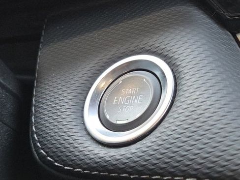 Used 2025 Chevrolet Equinox LT image 14