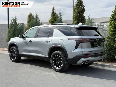 Used 2025 Chevrolet Traverse Z71 AWD/4WD image 5