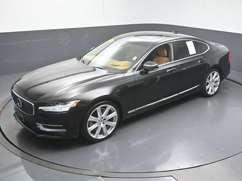 Used 2017 Volvo S90 T6 Inscription w/ Vision Package AWD/4WD image 44