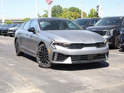 New 2026 Kia K5 GT image 2