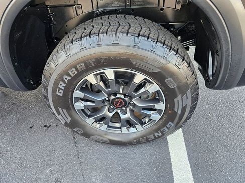 Certified 2023 Nissan Titan PRO-4X w/ Pro-4x Utility Package image 13