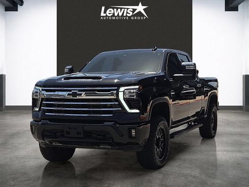 Used 2024 Chevrolet Silverado 3500 LTZ AWD/4WD image 1